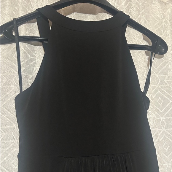 Calvin Klein Elegant Black V-Neck Dress - Picture 3 of 5